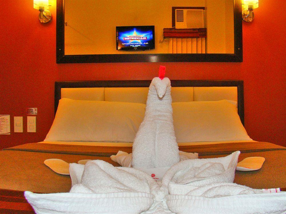 Express Inn Mactan Đảo Mactan Ngoại thất bức ảnh