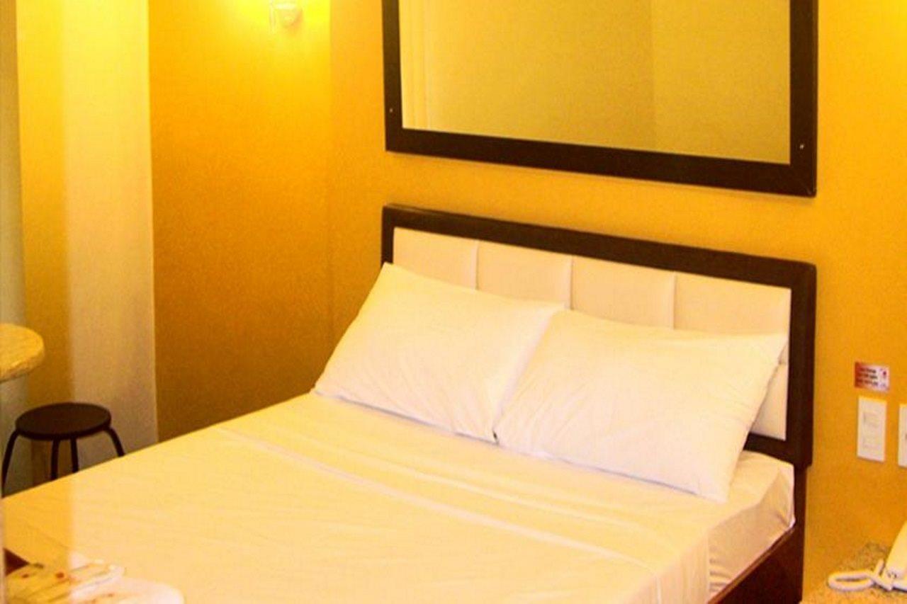 Express Inn Mactan Đảo Mactan Ngoại thất bức ảnh